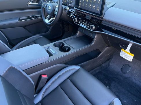 New 2026 Honda Prologue Touring image 17