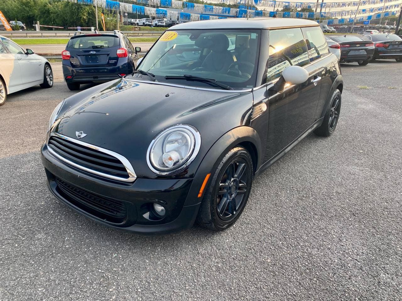 Used 2013 MINI Cooper Hardtop FWD image 3