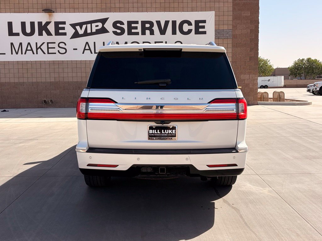 Used 2020 Lincoln Navigator Reserve w/ Luxury Package AWD/4WD image 6