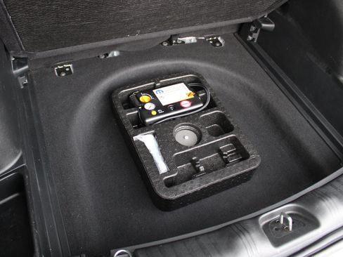 Used 2019 Jeep Compass Latitude w/ Popular Equipment Group image 35