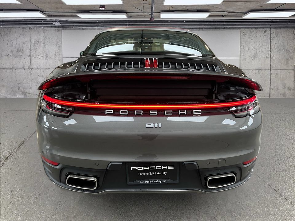 Certified 2024 Porsche 911 Targa 4 AWD/4WD image 42