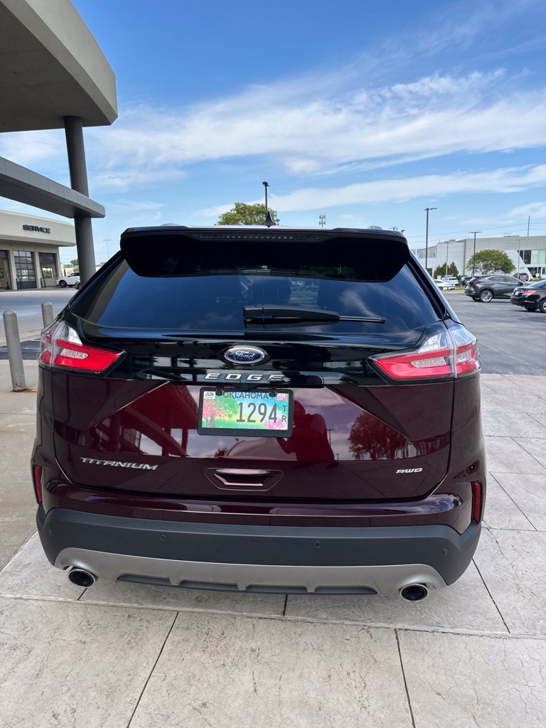 Used 2023 Ford Edge Titanium AWD/4WD image 6