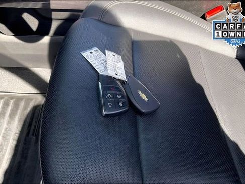 Used 2024 Chevrolet Silverado 2500 LTZ w/ LTZ Convenience Package image 11