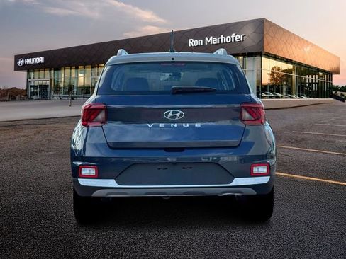 New 2026 Hyundai Venue SEL image 6