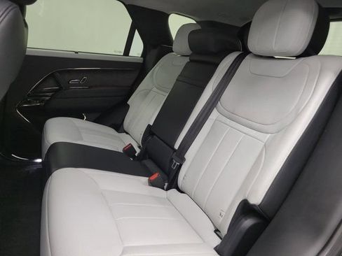 Used 2023 Land Rover Range Rover Sport First Edition AWD/4WD image 11