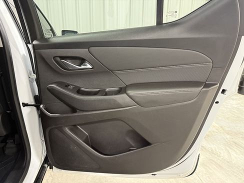 Used 2019 Chevrolet Traverse Premier w/ Redline Edition image 11