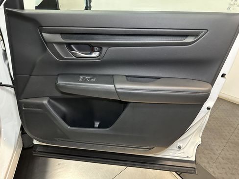 Certified 2023 Honda CR-V LX image 36