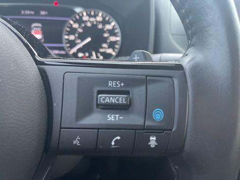 Certified 2023 Nissan Rogue SV w/ SV Premium B Package image 16