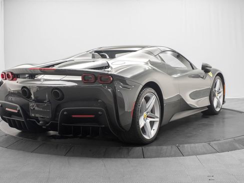 Used 2024 Ferrari SF90 Spider AWD/4WD image 12