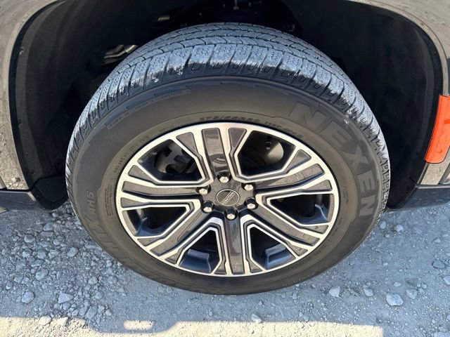 Used 2025 Jeep Wagoneer Series II AWD/4WD image 27