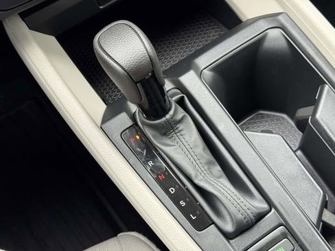 Certified 2025 Honda Accord LX image 27