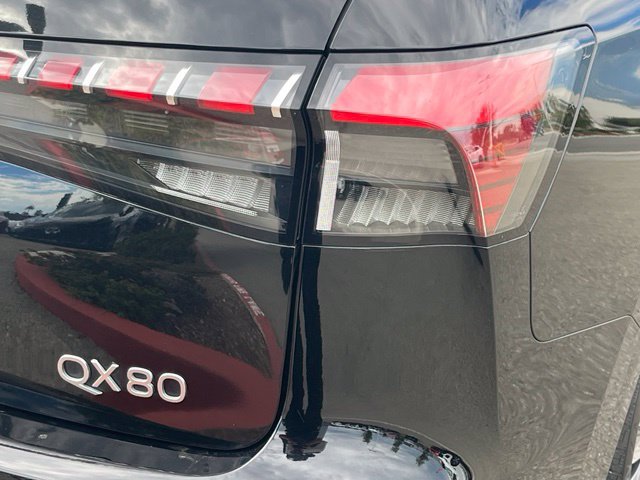 Certified 2025 INFINITI QX80 Luxe RWD image 35