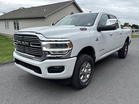 Used 2024 RAM 2500 Laramie w/ Safety Group AWD/4WD image 7