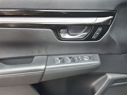 Certified 2026 Honda CR-V EX-L image 9