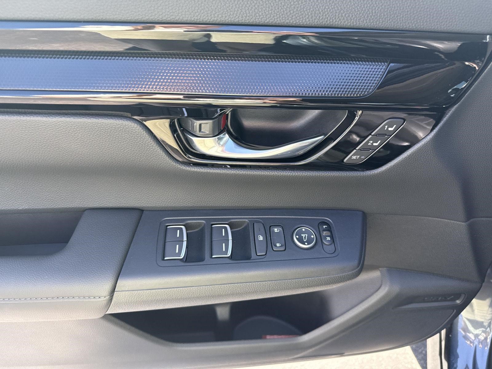 Certified 2026 Honda CR-V EX-L image 10