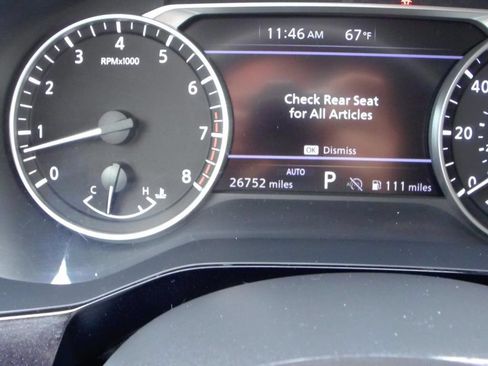 Used 2025 Nissan Pathfinder SV AWD/4WD image 6