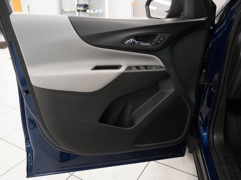 Certified 2022 Chevrolet Equinox LS w/ LS Convenience Package image 17