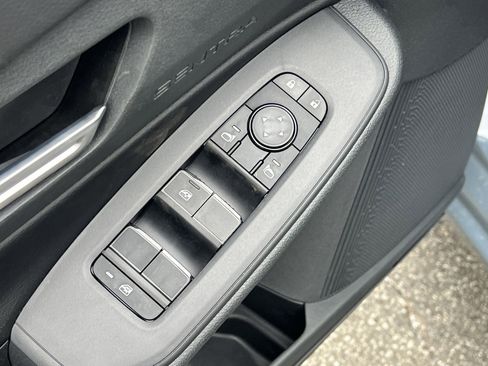New 2026 Nissan Sentra SV w/ SV Convenience Package FWD image 15