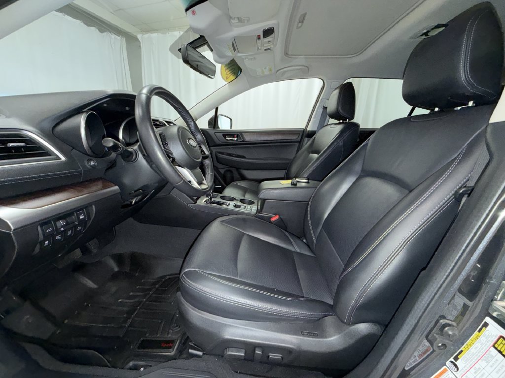 Used 2019 Subaru Outback 2.5i Limited AWD/4WD image 11