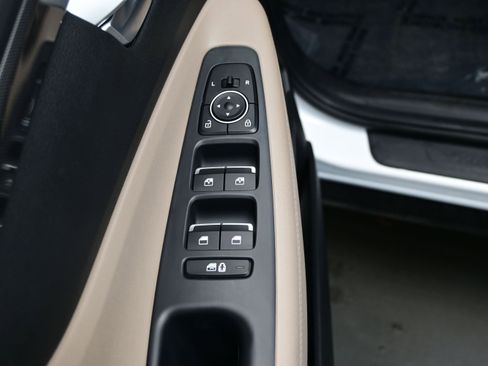 Used 2023 Hyundai Santa Fe SEL AWD/4WD image 10
