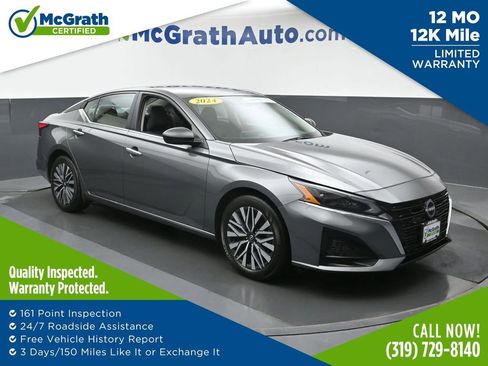 Used 2024 Nissan Altima 2.5 SV image 1