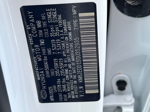 Certified 2025 Hyundai Tucson Limited image 41