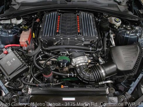 Used 2022 Chevrolet Camaro SS RWD image 21