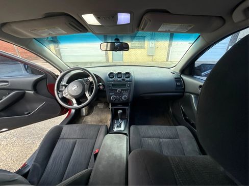 Used 2010 Nissan Altima 2.5 S w/ Convenience Pkg FWD image 24