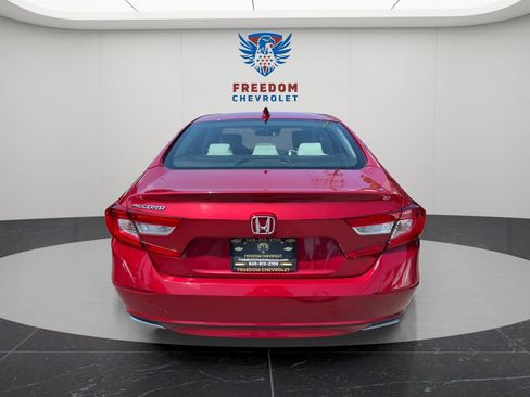Used 2019 Honda Accord LX image 6
