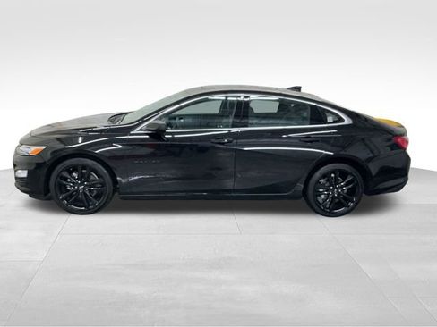 Used 2024 Chevrolet Malibu LT w/ Midnight Edition image 4
