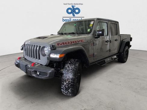 Used 2023 Jeep Gladiator Mojave w/ Trailer Tow Package image 2