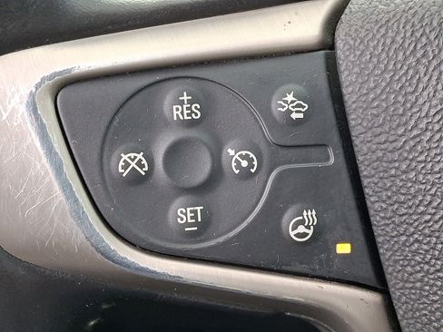 Used 2021 GMC Canyon Denali image 22