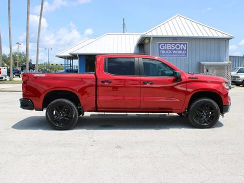 Used 2024 Chevrolet Silverado 1500 LT Trail Boss w/ Convenience Package II AWD/4WD image 14