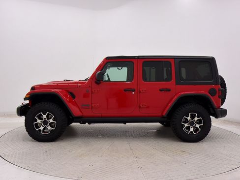 Used 2021 Jeep Wrangler Unlimited Rubicon w/ Cold Weather Group AWD/4WD image 2