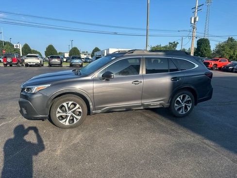 Used 2020 Subaru Outback Limited w/ Popular Package #2 AWD/4WD image 4