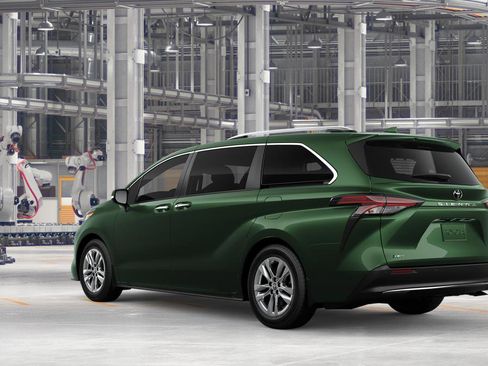 New 2026 Toyota Sienna Limited FWD image 6