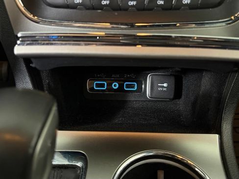 Used 2018 Jeep Grand Cherokee Altitude AWD/4WD image 27
