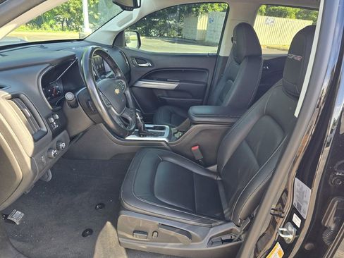 Used 2022 Chevrolet Colorado ZR2 w/ ZR2 Midnight Special Edition AWD/4WD image 15