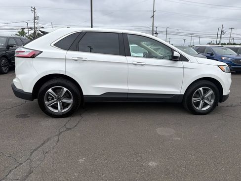 Used 2024 Ford Edge SEL w/ Convenience Package AWD/4WD image 6