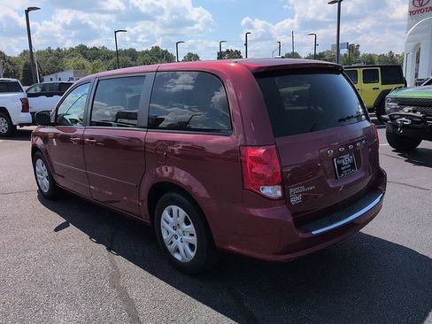 Used 2014 Dodge Grand Caravan SE w/ Quick Order Package 29E SE FWD image 5