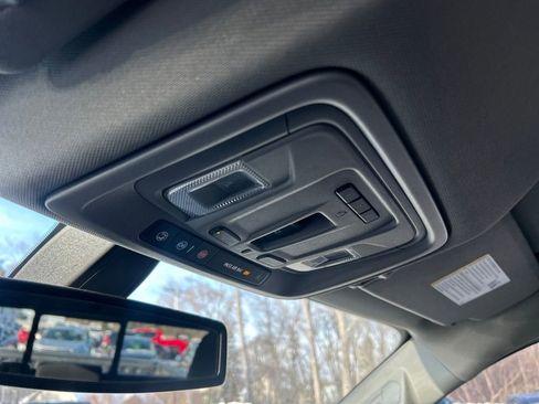 Used 2021 Chevrolet Silverado 1500 LT Trail Boss w/ Convenience Package II image 28