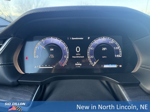 New 2025 Jeep Grand Cherokee Limited image 9