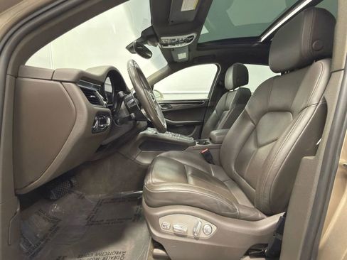 Used 2015 Porsche Macan S w/ Premium Package Plus image 12