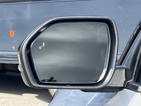 New 2026 Ford Explorer Platinum image 30