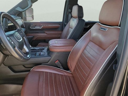 Certified 2024 GMC Sierra 2500 Denali Ultimate image 14