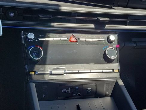 New 2026 Hyundai Santa Fe Calligraphy FWD image 13