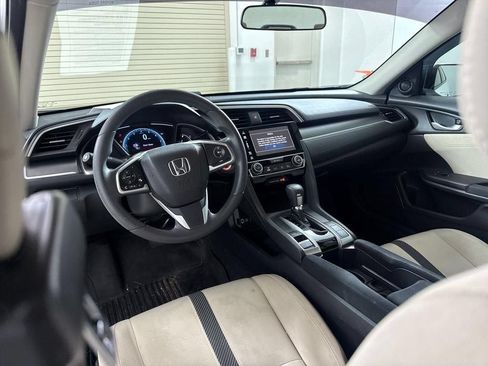 Used 2017 Honda Civic EX image 29
