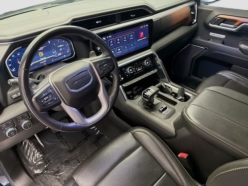 Used 2023 GMC Sierra 1500 Denali w/ Denali Reserve Package AWD/4WD image 7
