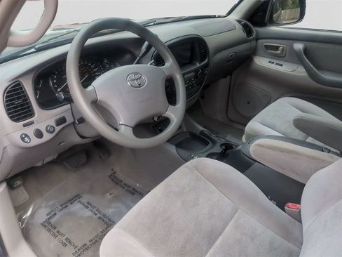 Used 2006 Toyota Sequoia SR5 image 36