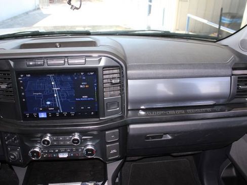 Used 2023 Ford F450 Lariat image 25
